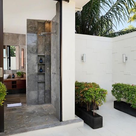 Villa Jamalu By Nakula จิมบาราน ภายนอก รูปภาพ